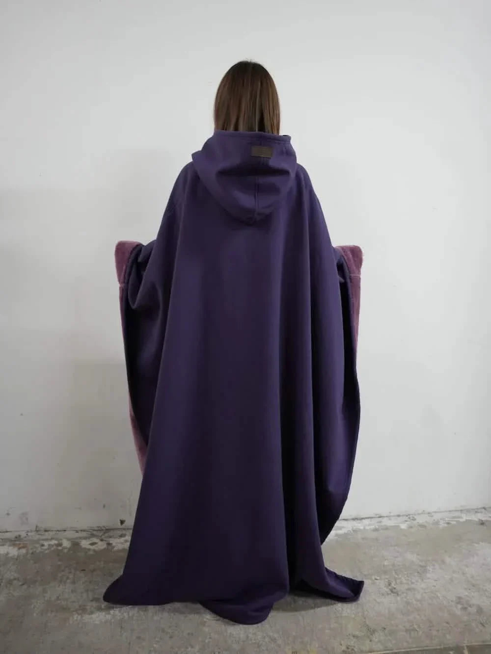 Harry Potter's Invisibility Cloak-LLH
