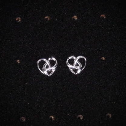 Silver sweet earrings - heart-shaped simple interwoven earrings