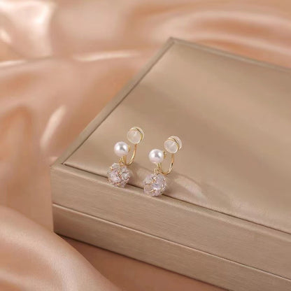 Zircon earrings, ear clips, imitation pearls, short and compact, French style, simple temperament and high-end feel