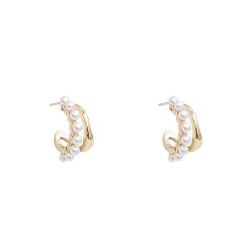 Dainty Gold Hoop Earrings - Lightweight & Comfortable for All Occasions