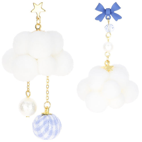 Asymmetric white cloud-shaped fluffy ball cute bow-shaped earrings for girls with a heart theme