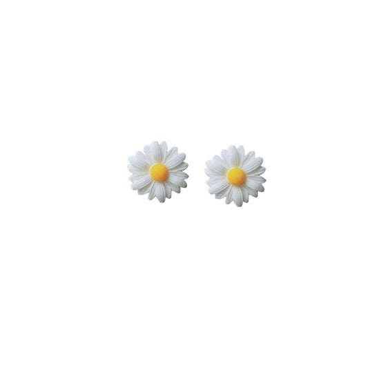 Sunflower small stud earrings, small and fresh-looking ear studs