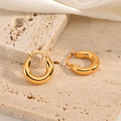 Classic Gold Stud Earrings for Everyday Wear