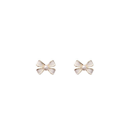 Luxury-lite bow-shaped pearl unique design ear clips
