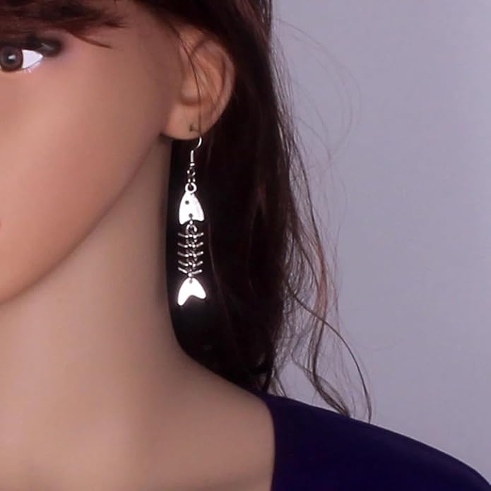 New 2025 Fashion Handmade Simple Design Antique Silver Color Fish Bone Earrings Pendant Drop Earrings Party Wedding Fashion Accessories Creative Gift-ZHP